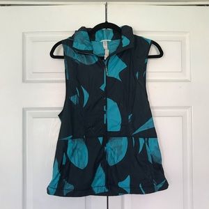 Lululemon Blue and Black Vest